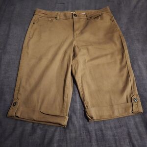 Style & Co Tan Skimmer Shorts | Cuffed Hem Stretch Cotton | Size 12